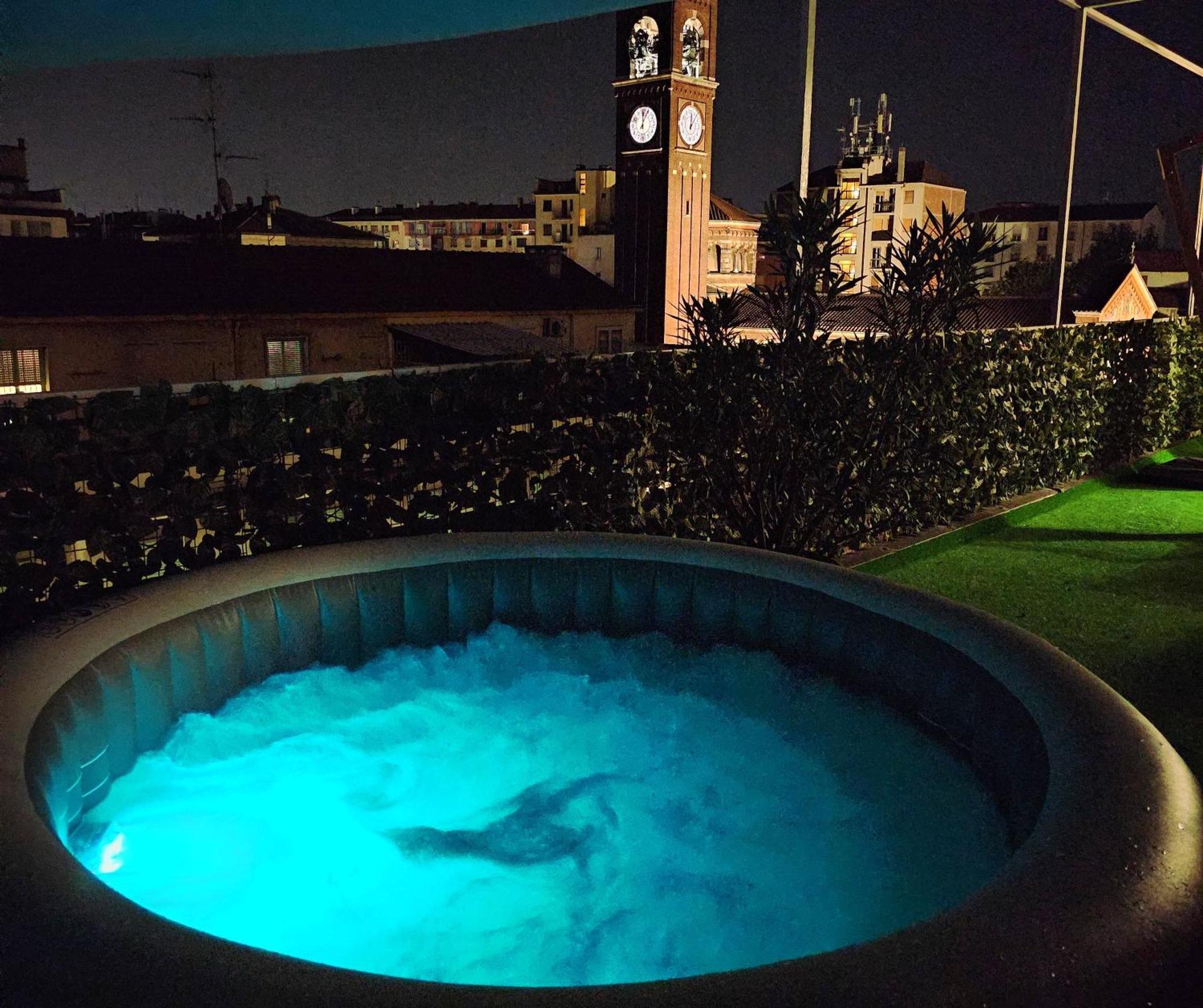 Spazioso Appartamento Con Terrazzo Navigli , Bocconi ミラノ エクステリア 写真